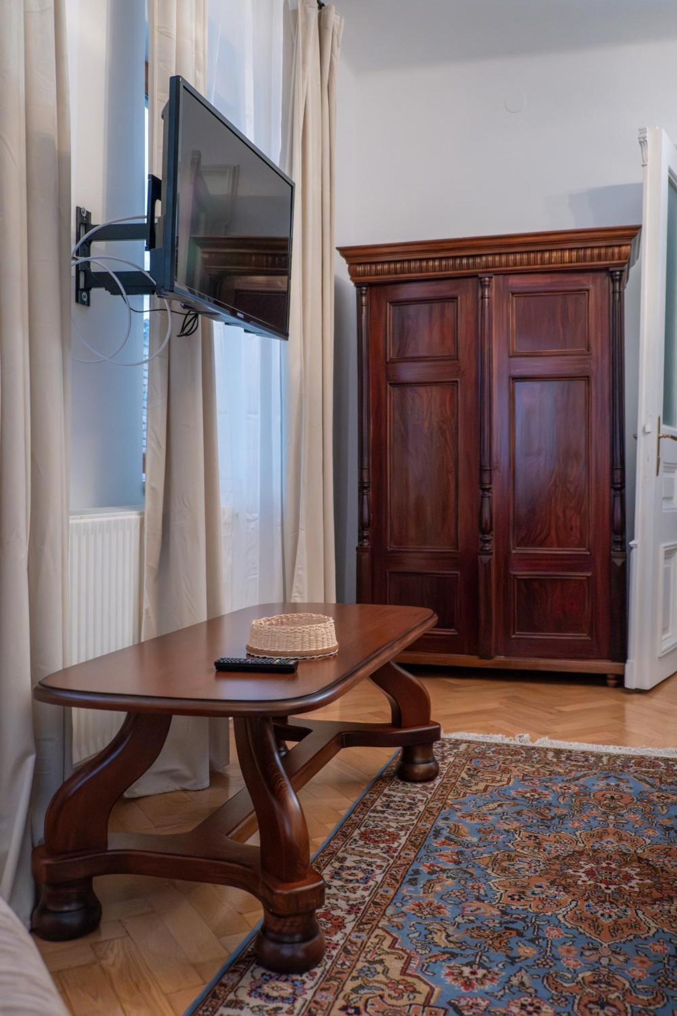 Casa Puscariu Leilighet Braşov Eksteriør bilde