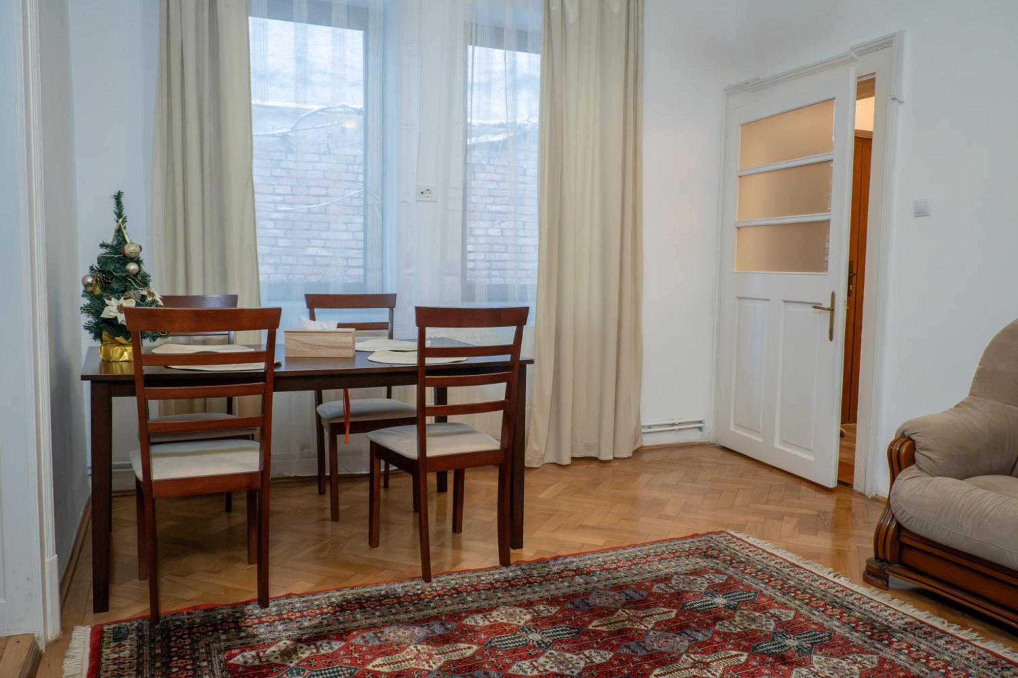 Casa Puscariu Leilighet Braşov Eksteriør bilde